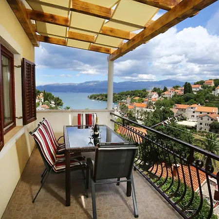 Boro Apartamento Splitska