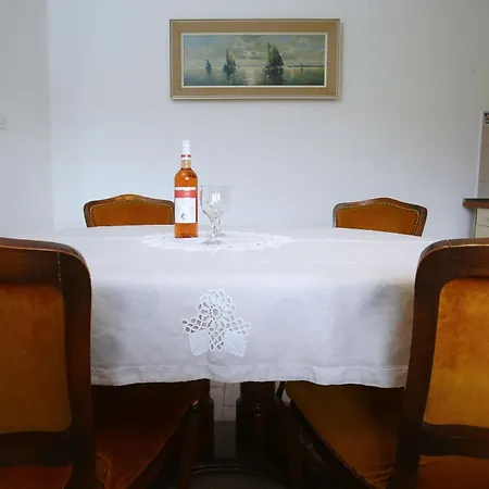Boro Apartamento