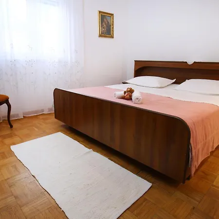 Boro Apartamento *